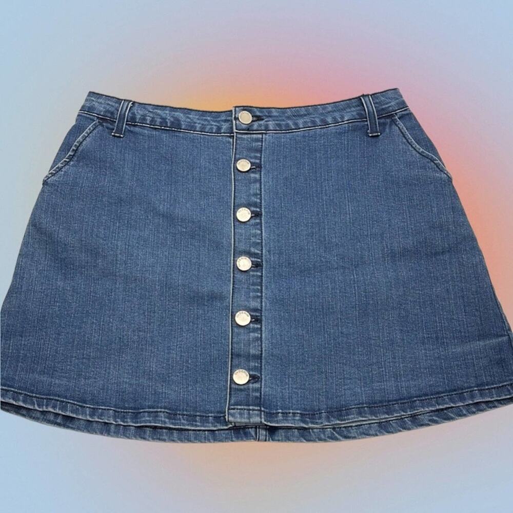 O2 DENIM Women’s Large Blue Jean Button Up Skirt NWOT